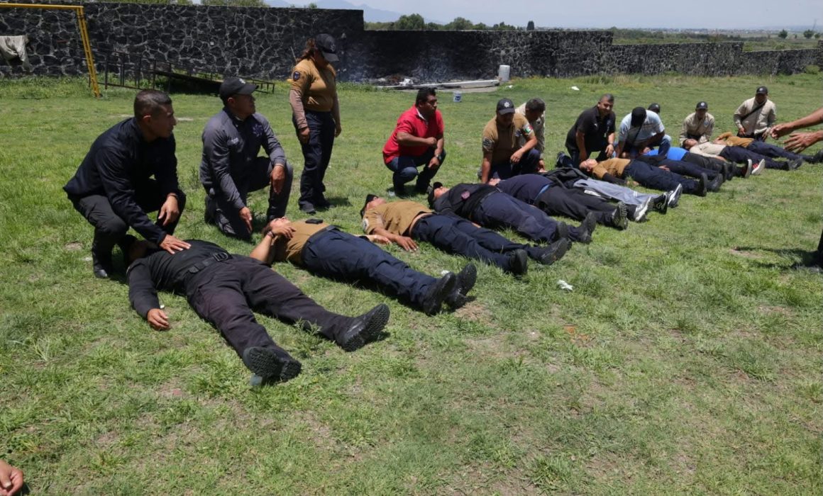 Capacitan a 592 policías de Tecámac para atender emergencias
