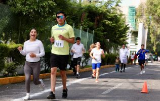Celebra 70 años de la Facultad de Ingeniería UAEMéx con carrera atlética