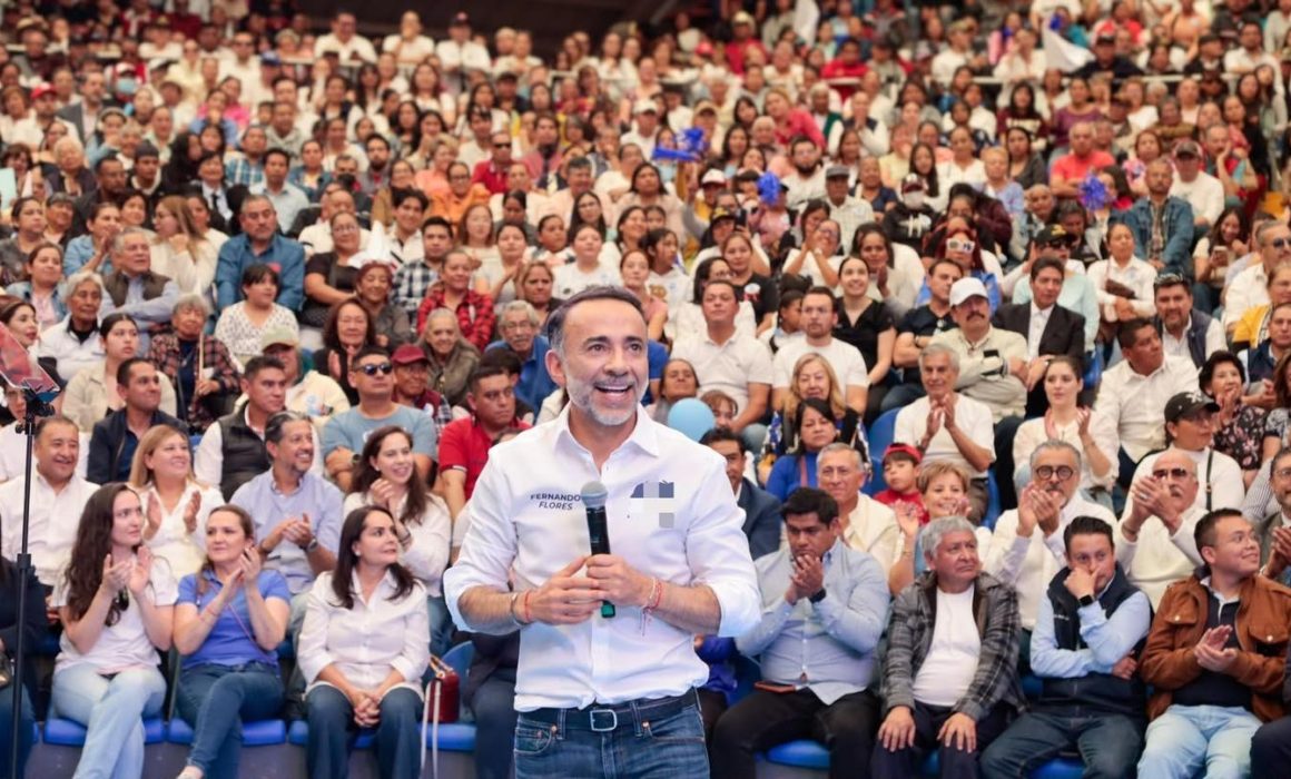 Cierra filas PAN con Fernando Flores y exige legalidad en su proceso