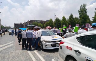 Colapsan transportistas movilidad tras protesta en centro de Toluca