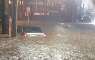 Deja desbordamiento del río La Coyotera 1 fallecido en Huixquilucan