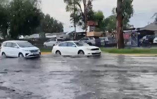 Desatan críticas contra gobierno municipal las inundaciones en Texcoco