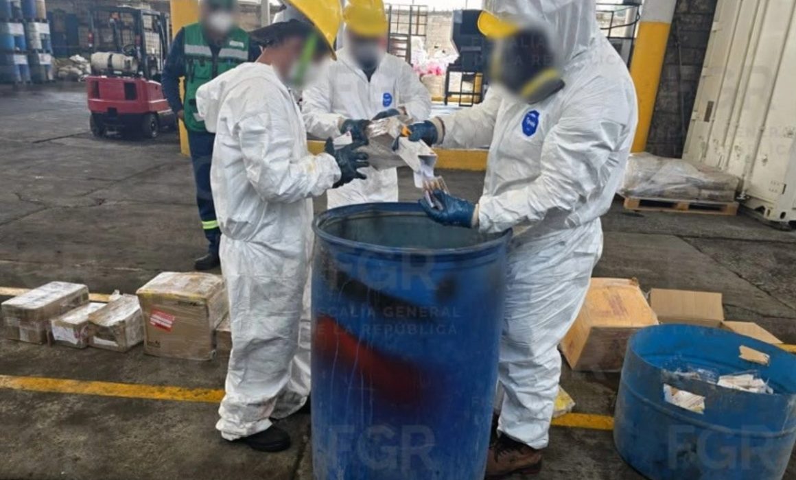 Destruye FGR en Edomex más de 28 mil dosis de fentanilo
