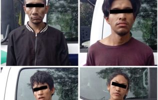 Detienen a cuatro por robo a negocio en Santa María Tulpetlac