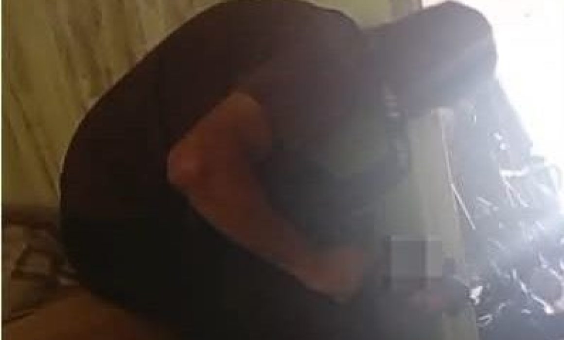 Difunden imágenes de hombre armado atrincherado en Los Héroes Tecámac