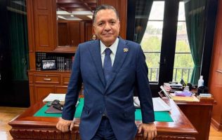 Encubre Ricardo Moreno a funcionarios con denuncias por acoso