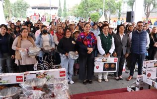 Entrega Edomex parrillas de inducción para reducir emisiones en Toluca