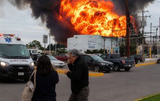 Fuerte explosión de pipa en predio clandestino de Tepeaca, Puebla