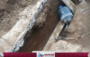 Fuga deja con baja presión de agua a 7 comunidades de Ecatepec