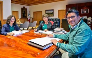Hace equipo Delfina Gómez con la UAEMex por la educación superior