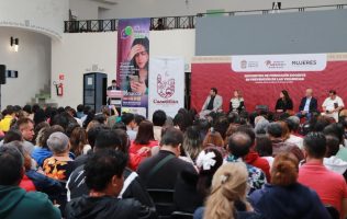 Impulsa Secretaría de Mujeres prevención de violencia digital en Cuautitlán