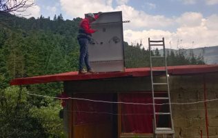 Instalan paneles solares para fortalecer energía limpia en Jilotzingo