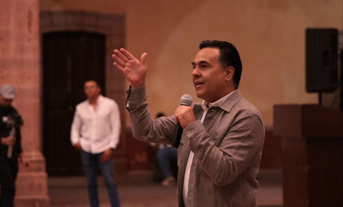 Luis Nava encabeza preferencias rumbo a la gubernatura según encuesta
