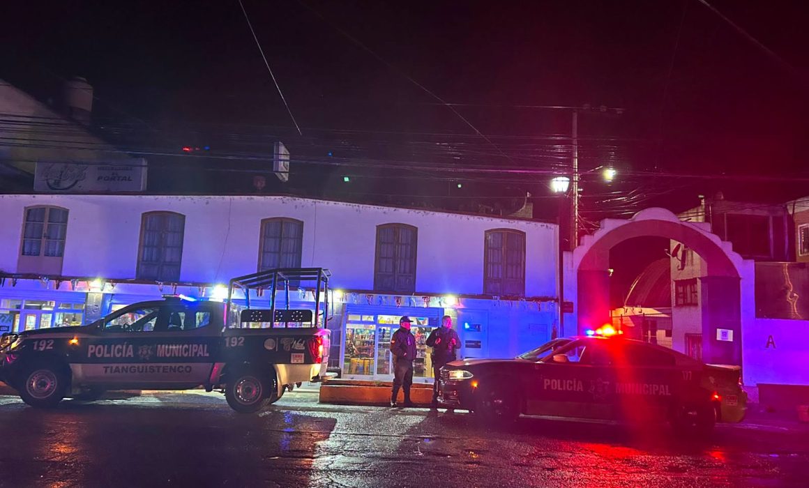 Mantiene Erika Olea operativos de seguridad nocturnos en Tianguistenco