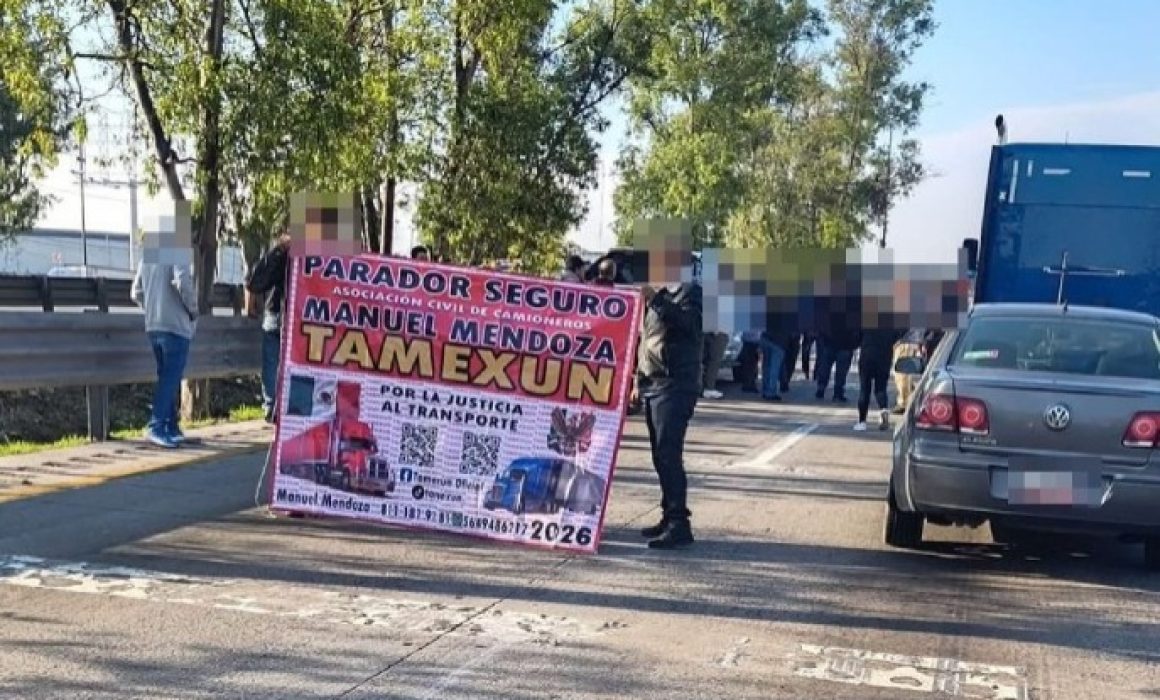 Paraliza protesta la México-Querétaro antes de la caseta de Tepotzotlán