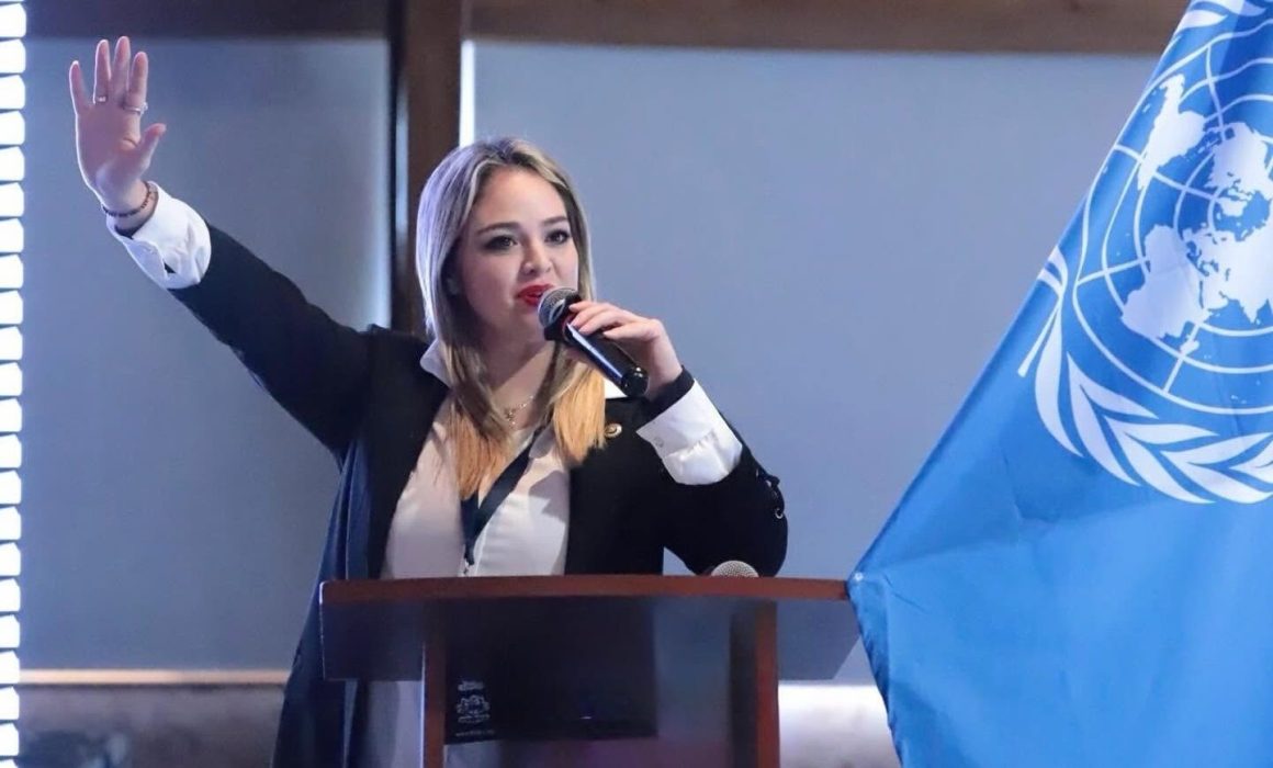 Pone Jennifer González a México en el epicentro educativo mundial