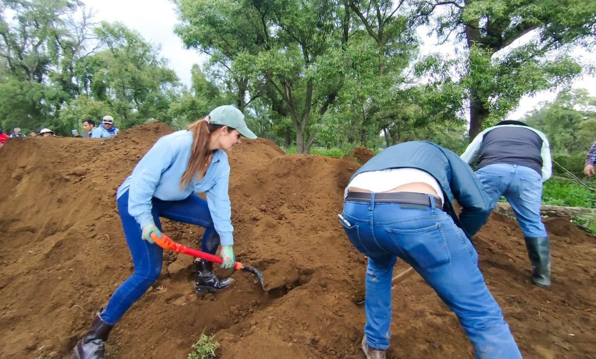Previenen inundaciones en Tianguistenco con muros de contención
