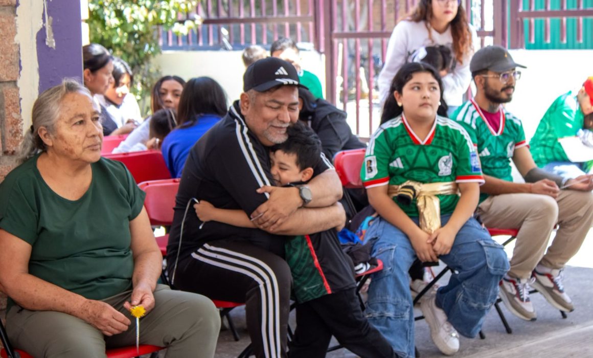 Promueve Teoloyucan convivencia familiar con festejo del Día del Padre