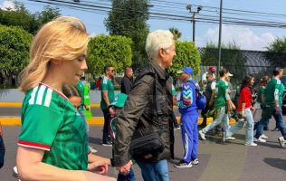Se une Alfredo de Mazo, ex gobernador del Edomex a fiebre del Mundial