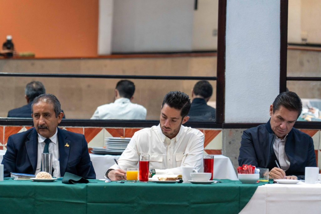 Fotos: Pepe Couttolenc