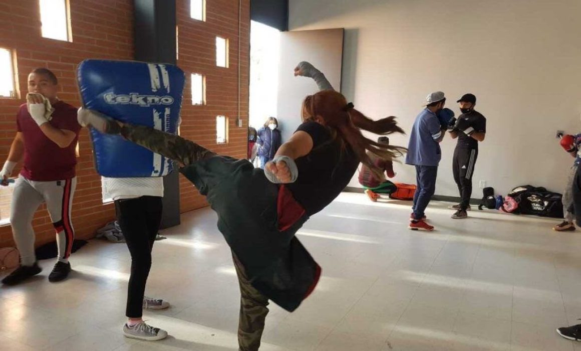 Boxean por la paz en jornada deportiva comunitaria de Tlalnepantla