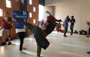 Boxean por la paz en jornada deportiva comunitaria de Tlalnepantla