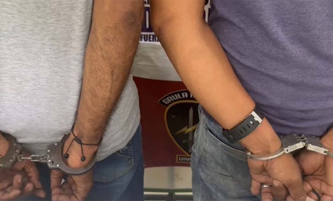 Capturan en Huixquilucan a presuntos ladrones de relojes de alta gama