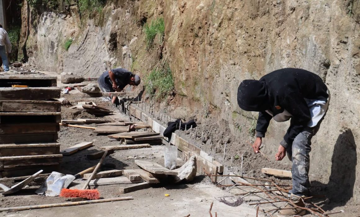Continúan obras de infraestructura en Jilotzingo