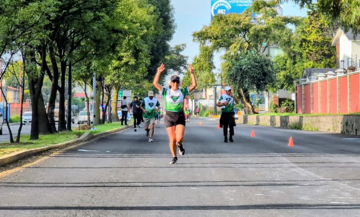Corre con tu perro y ayuda a rescatar animales callejeros en Metepec