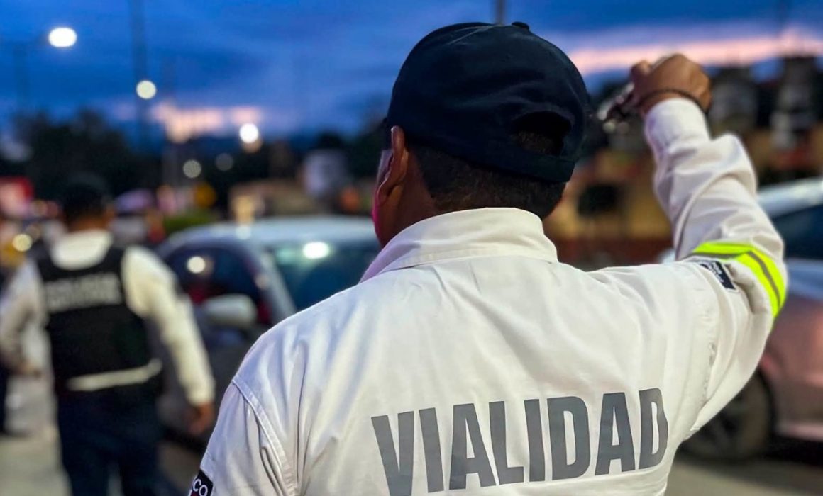 Cuestionan habitantes de Tepotzotlán operativos de María Zuppa Villegas