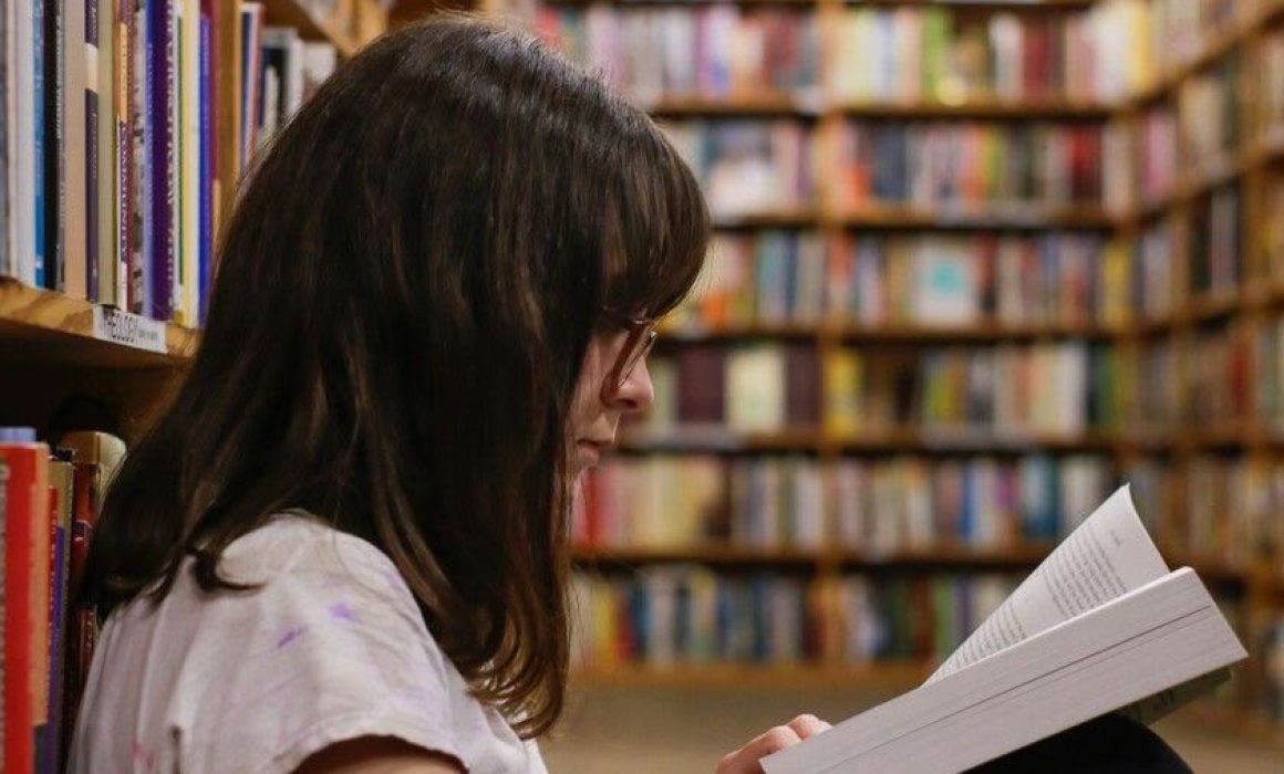 Demuestra tu talento en el Certamen Estatal Juvenil de Literatura 2026