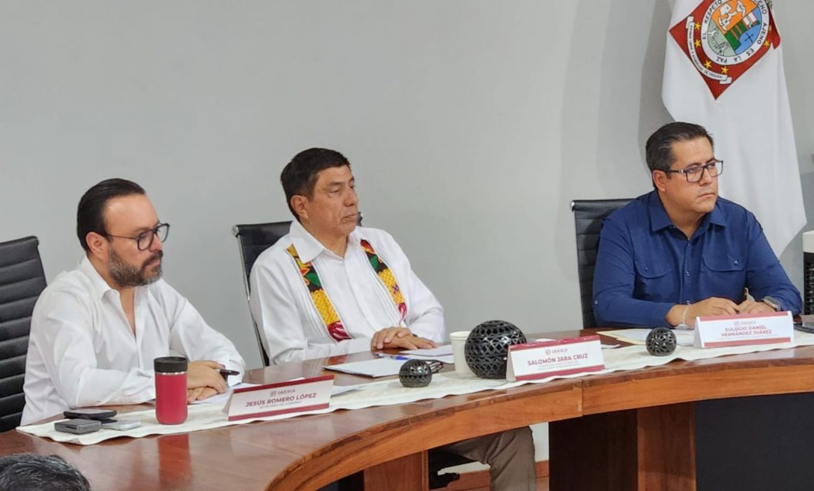 Descarta Salomón Jara pedir licencia; comparecerá si lo cita la FGR