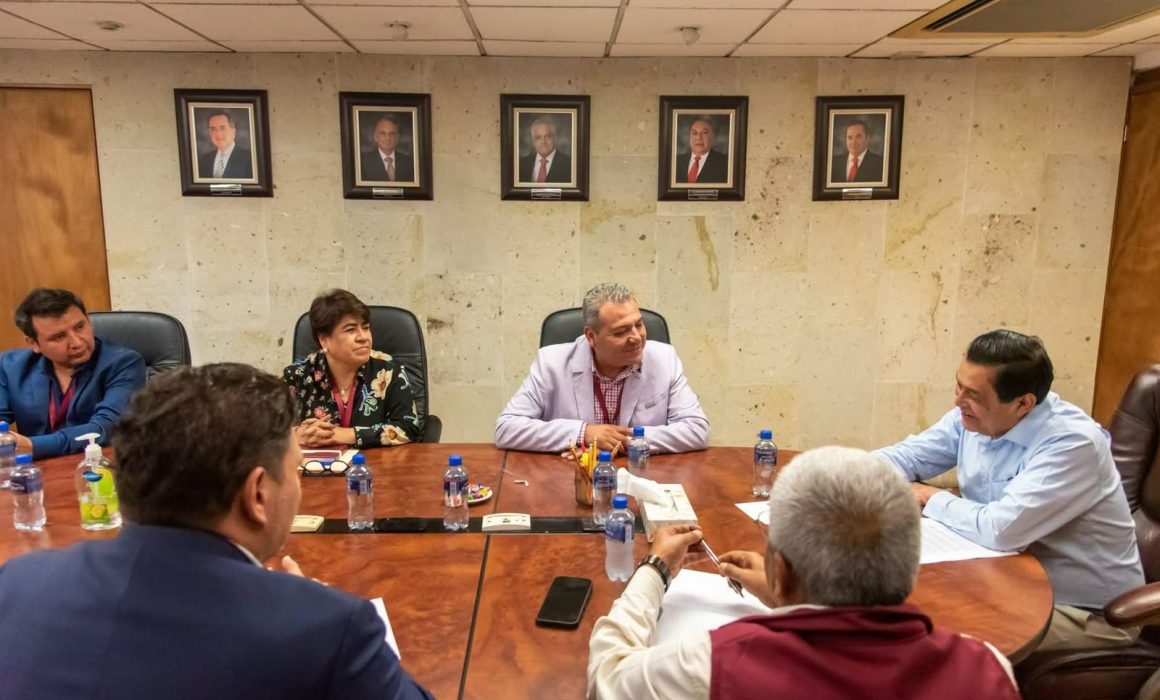 Destaca Juan Hugo de la Rosa diálogo para transformar la movilidad