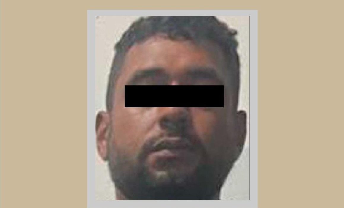 Detienen en Almoloya del Río a colombiano por presunta extorsión