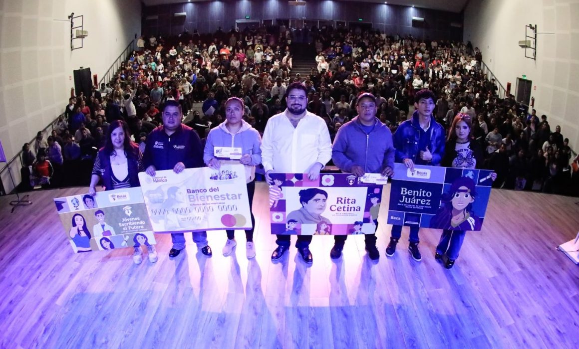 Dignifica Naucalpan la educación con más de 36 mil becas Rita Cetina