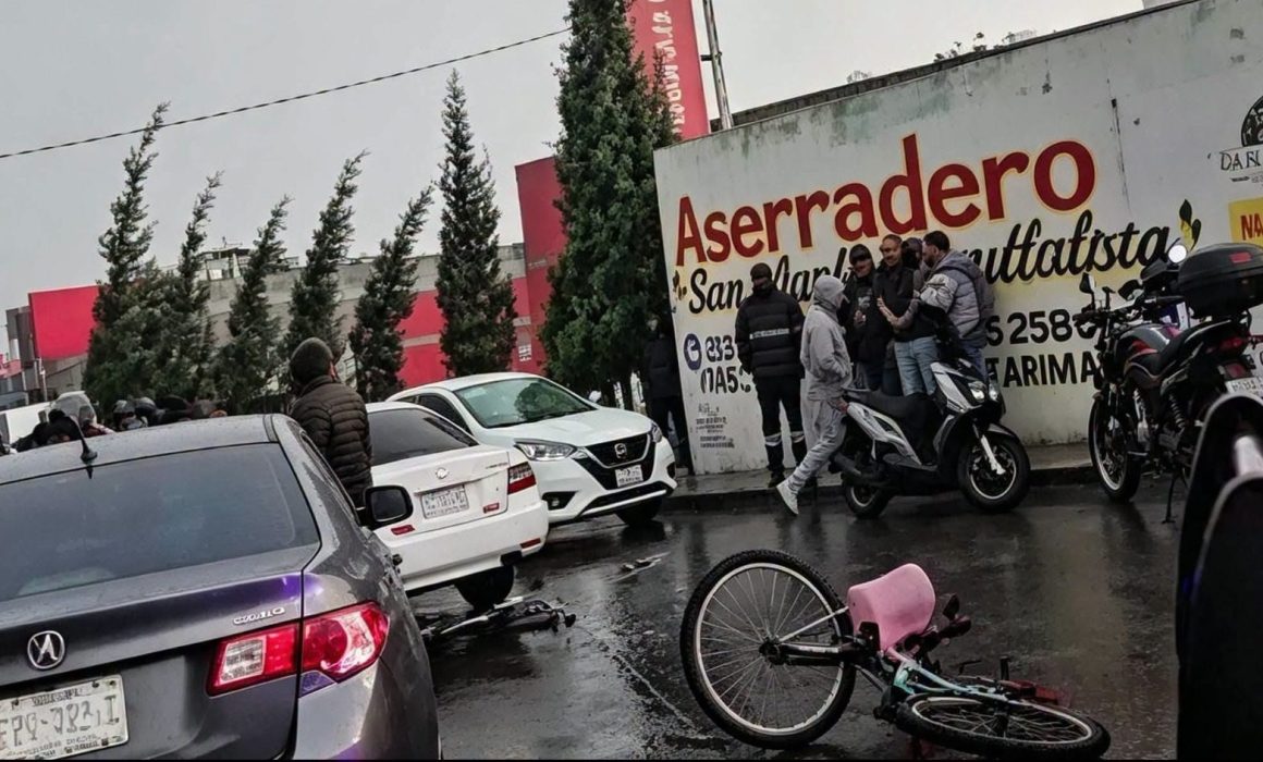 Embiste taxista alcoholizado a mujer e hijo en Chalco