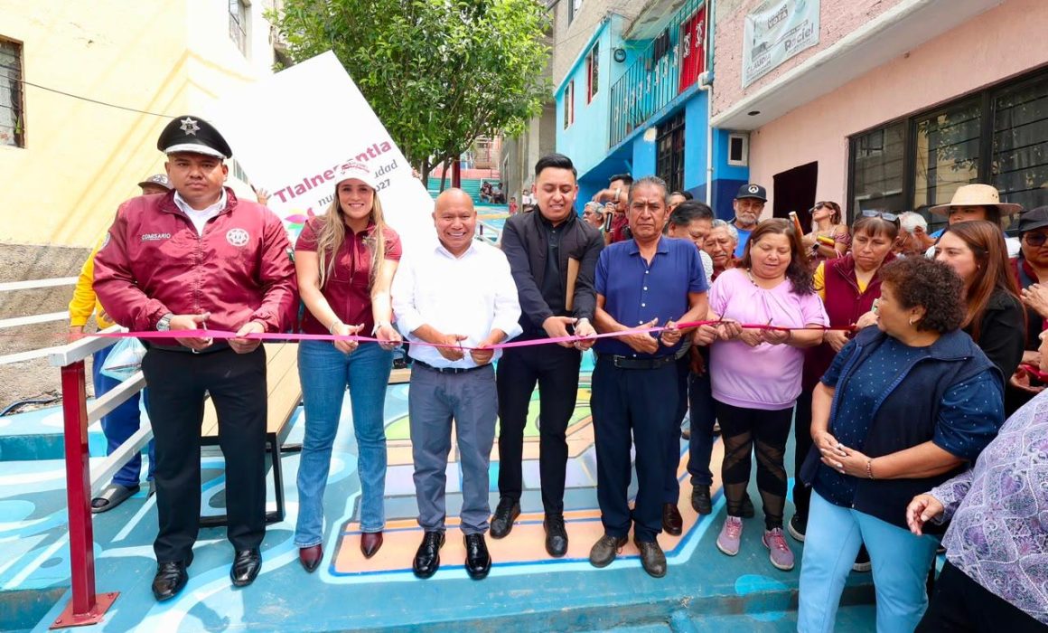 Entrega Raciel Pérez rehabilitación en Lomas de San Juan Ixhuatepec