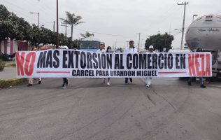 Exigen comerciantes cárcel para líder de extorsionadores en Neza