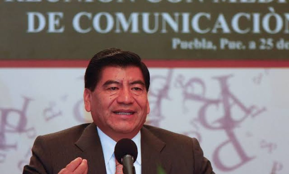 Frenan salida de Mario Marín, seguirá en el Altiplano