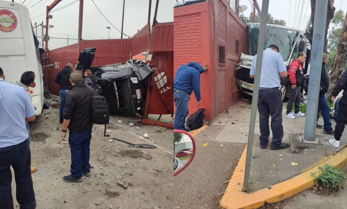Impactan camión de personal y automóvil contra empresa, en Tultitlán