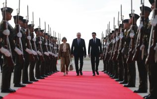 Llega Presidente de Suiza a México para reunión con Sheinbaum