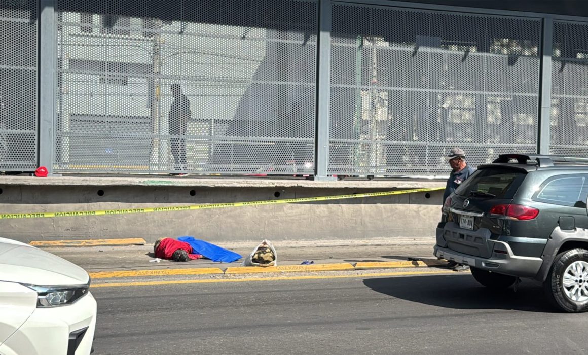 Muere adulto mayor atropellado en carril del Mexibús en Ecatepec