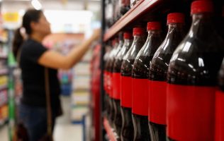 Pegan los impuestos de México a las ventas de Coca-Cola