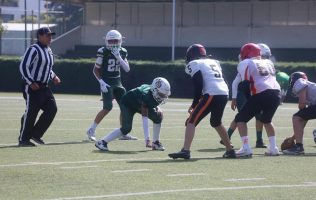 Pelean Potros Salvajes y Redskins la cima de Infantil ONEFA