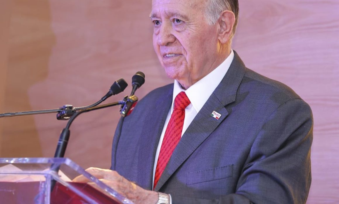 Pide Valentín Díez más campeonatos a sus Diablos