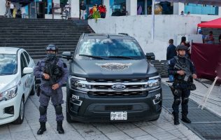 Pone fin Naucalpan a cobros excesivos y anuncia acuerdo con grùas