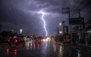 Prevé SMN chubascos y descargas eléctricas en Edomex este 24 de julio