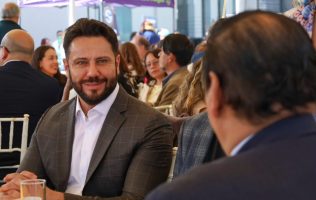 Promueve Anuar Azar oportunidades para emprendedores mexiquenses