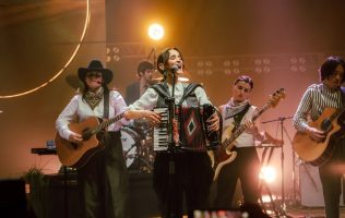 Regresa Julieta Venegas al Edomex como estrella del Festival Amigo 2026
