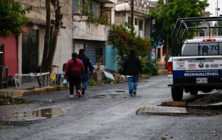 Regresan 179 vecinos a sus casas tras fuga de gas en Neza